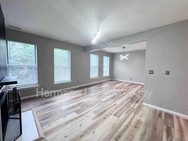 Condo for rent at 2336 Rutger #C, Saint Louis, MO 63104