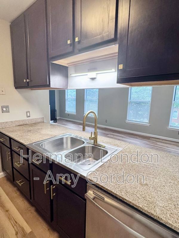 Condo for rent at 2336 Rutger #C, Saint Louis, MO 63104