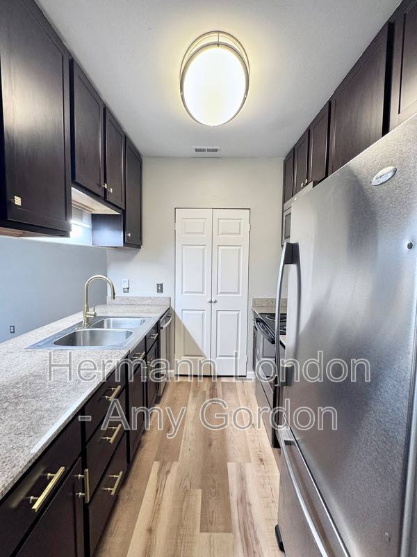Condo for rent at 2336 Rutger #C, Saint Louis, MO 63104