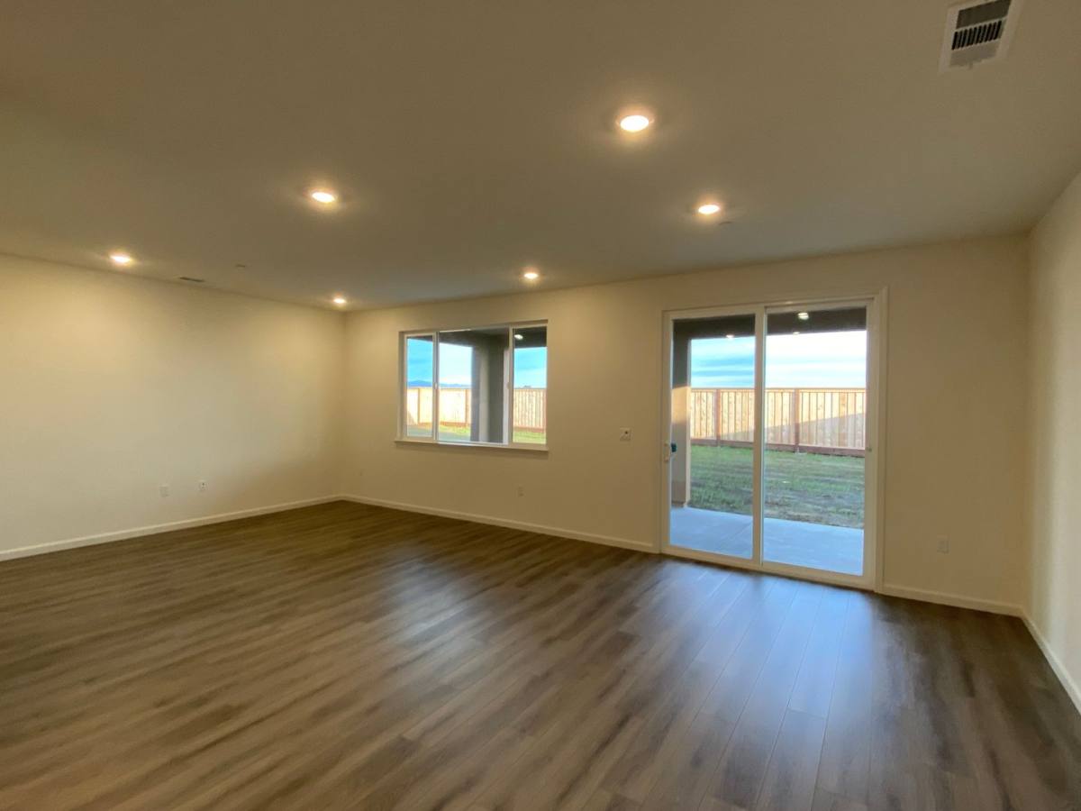 House for rent at 660 Broadfork Circle, Vacaville, CA 95687