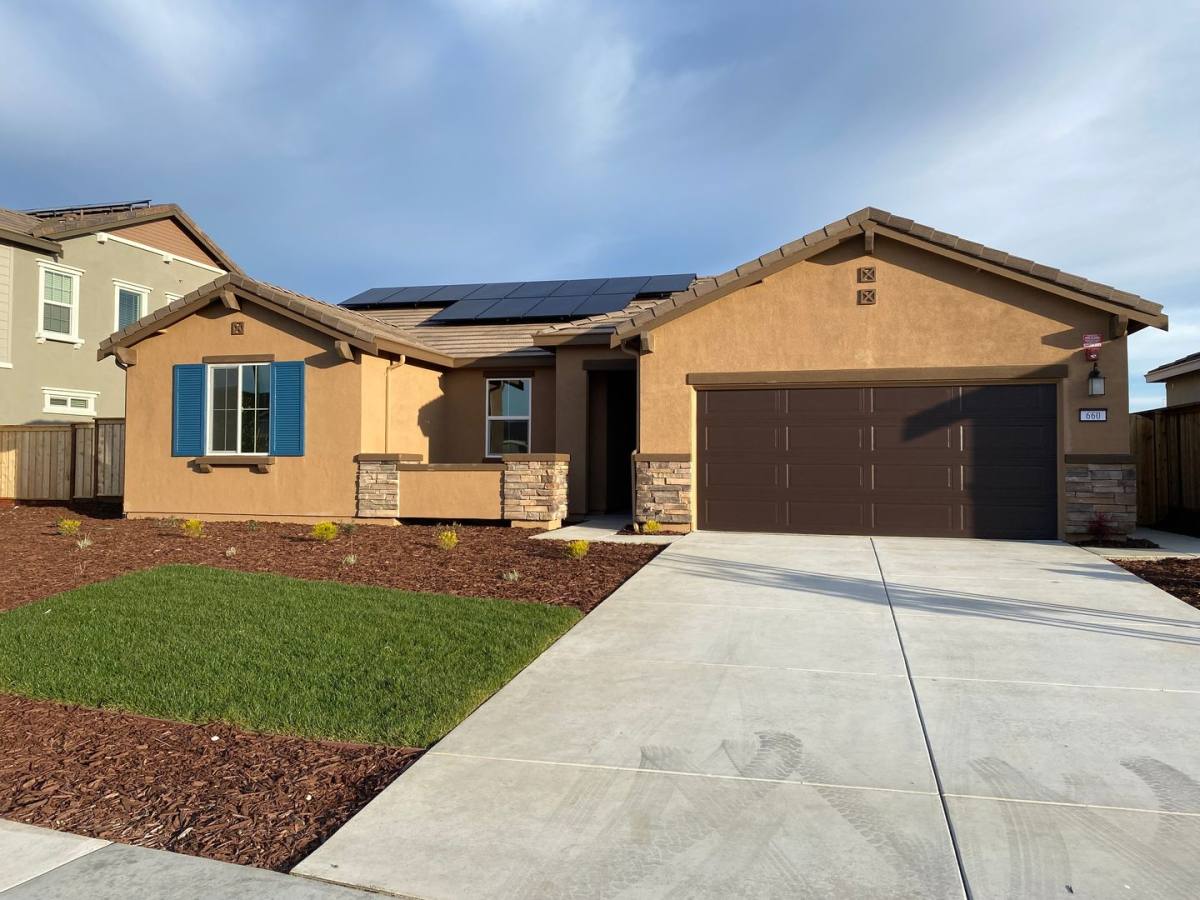 House for rent at 660 Broadfork Circle, Vacaville, CA 95687