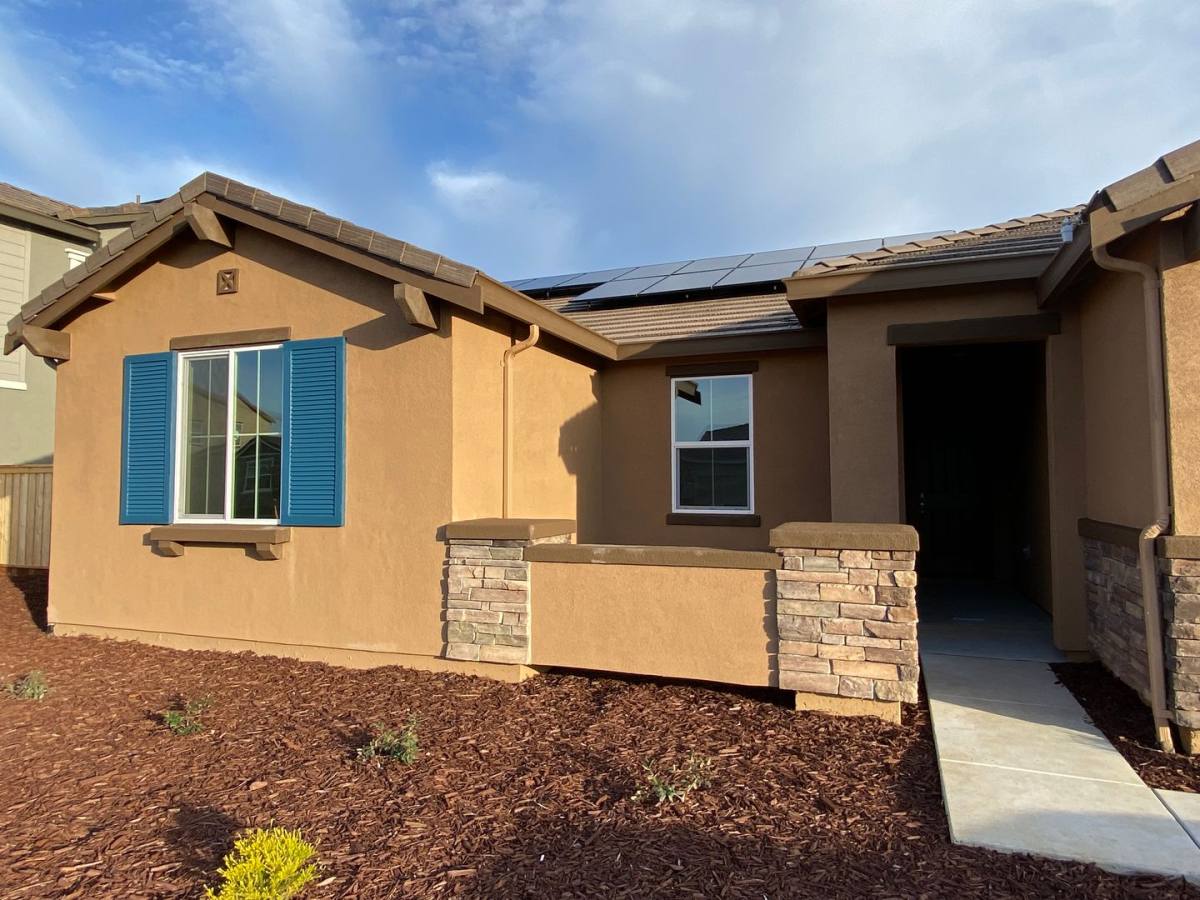 House for rent at 660 Broadfork Circle, Vacaville, CA 95687