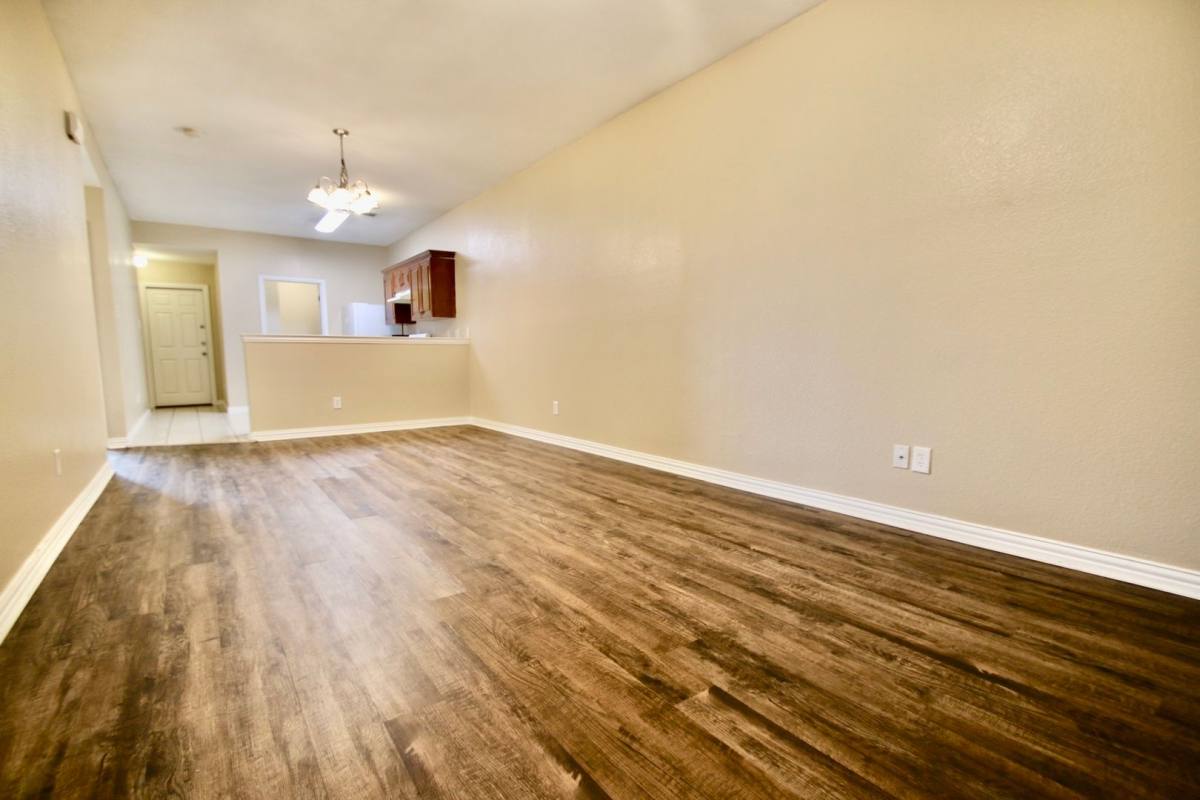 Apartment for rent at 3116-3118 S Cherry Lane, Fort Worth, TX 76116