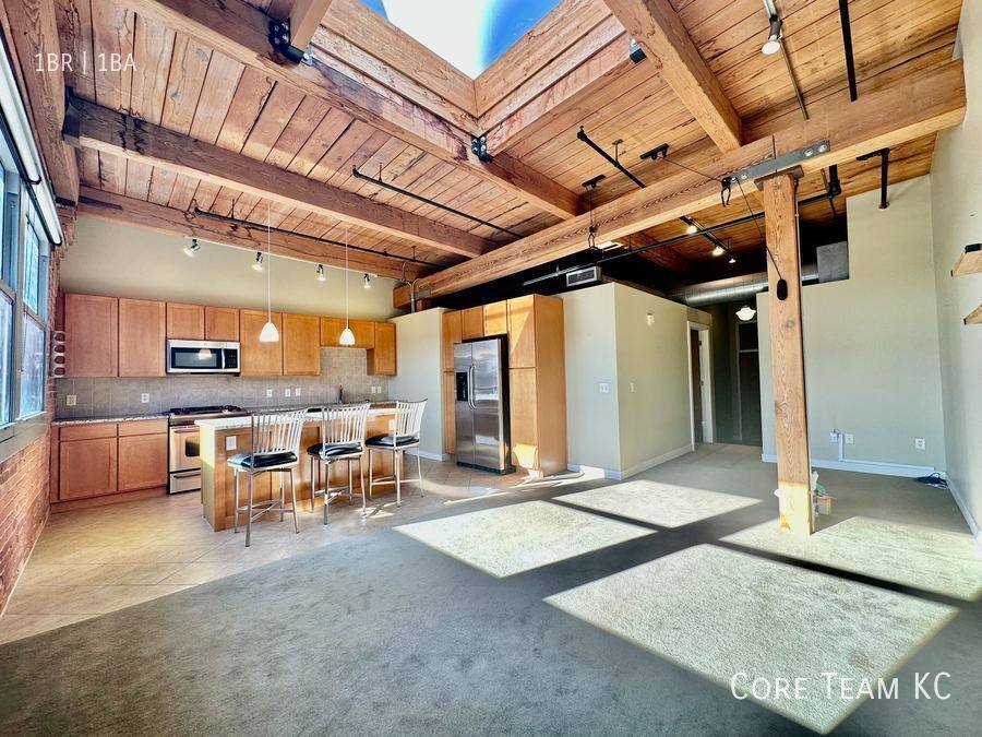 Condo for rent at 710 Broadway #807, Kansas City, MO 64105