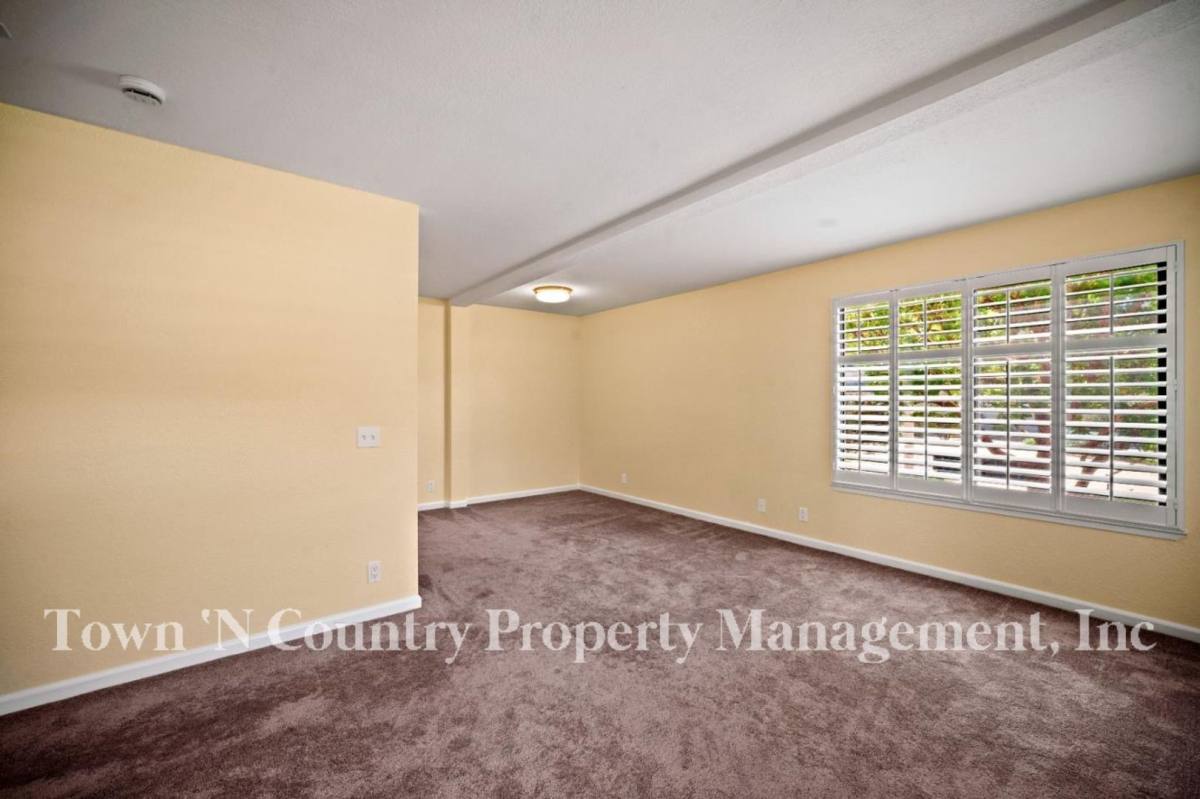 Condo for rent at 820 Casanova Ave, Monterey, CA 93940