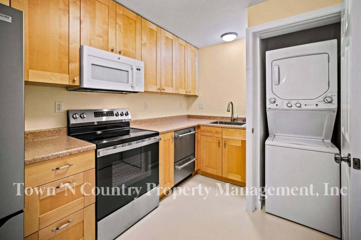 Condo for rent at 820 Casanova Ave, Monterey, CA 93940