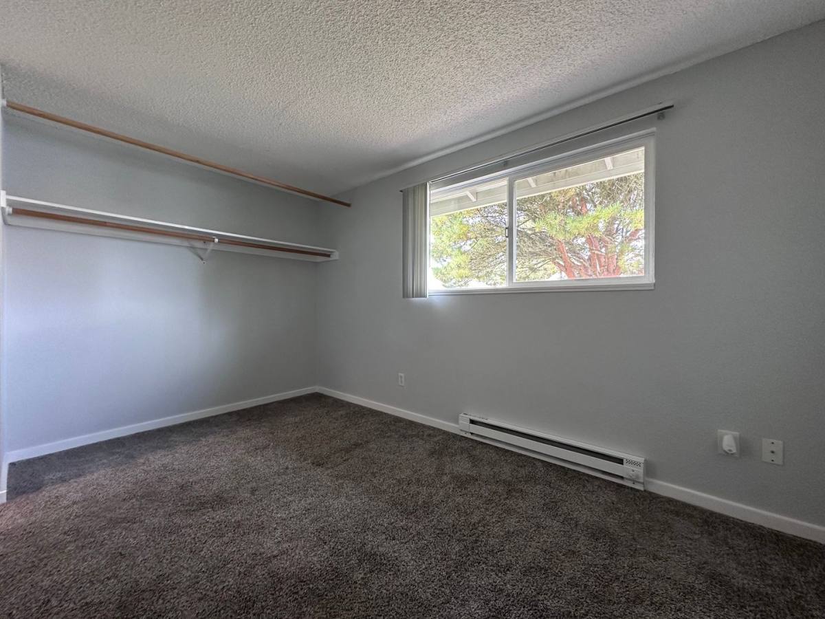 Townhouse for rent at 1303 NE 238th Dr, Troutdale, OR 97060