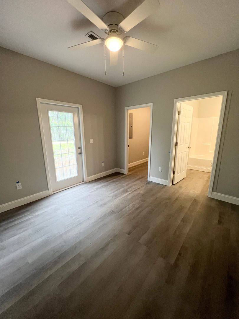 Apartment for rent at 600 Kirtley Way, Bowling Green, KY 42104