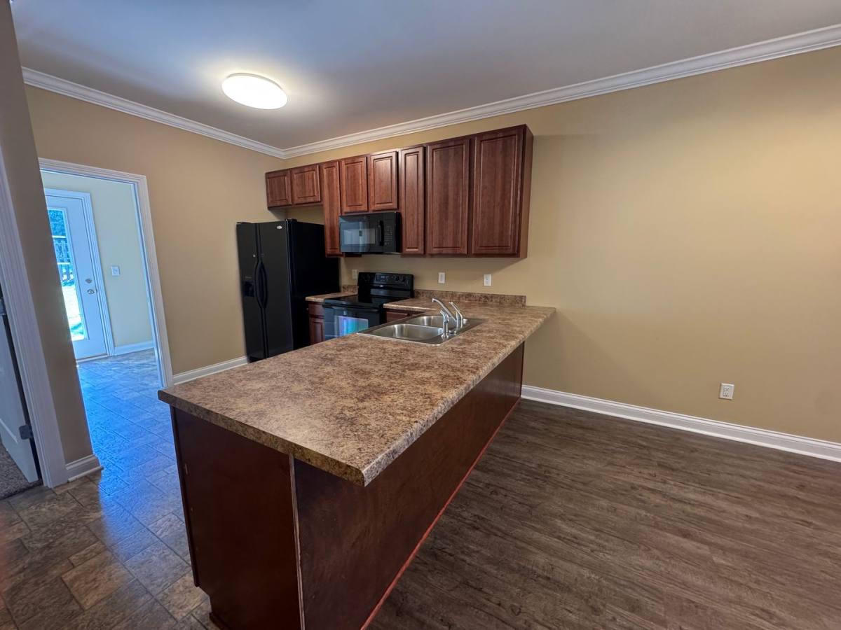 Apartment for rent at 600 Kirtley Way, Bowling Green, KY 42104