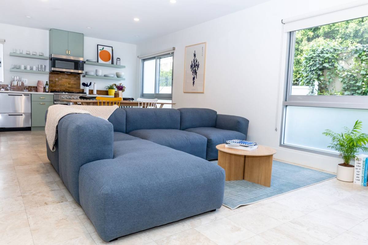 Apartment for rent at 210 S Hamilton Dr #4, Beverly Hills, CA 90211