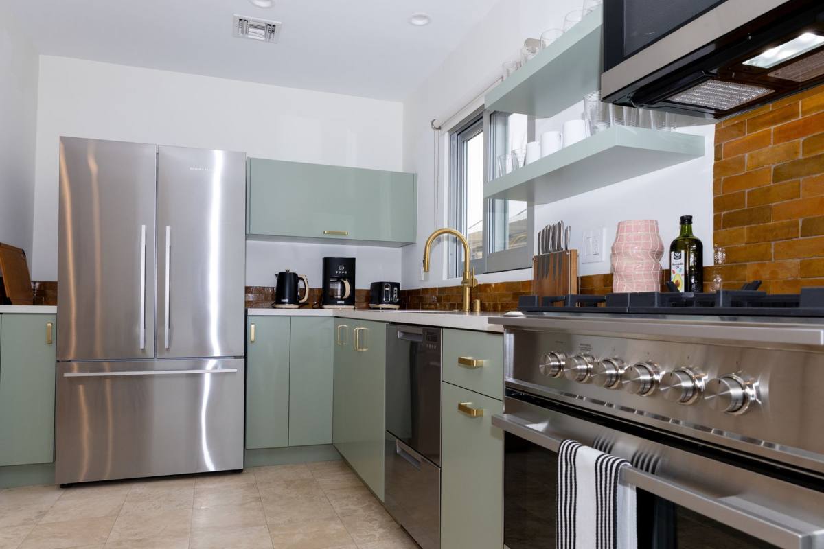 Apartment for rent at 210 S Hamilton Dr #4, Beverly Hills, CA 90211