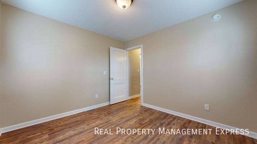 House for rent at 411 S Willow Ave, Sioux Falls, SD 57104