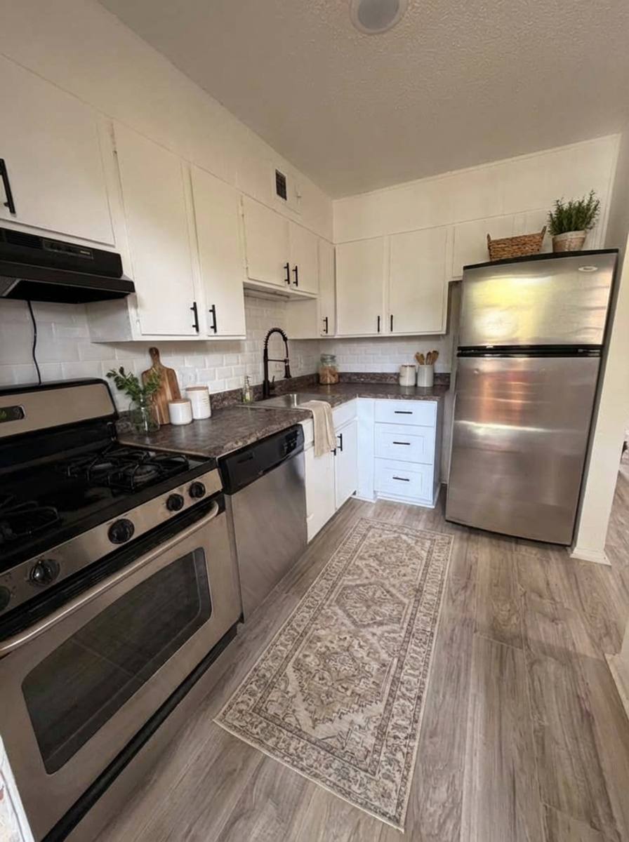 Apartment for rent at 3900 Memorial Dr, Decatur, GA 30032