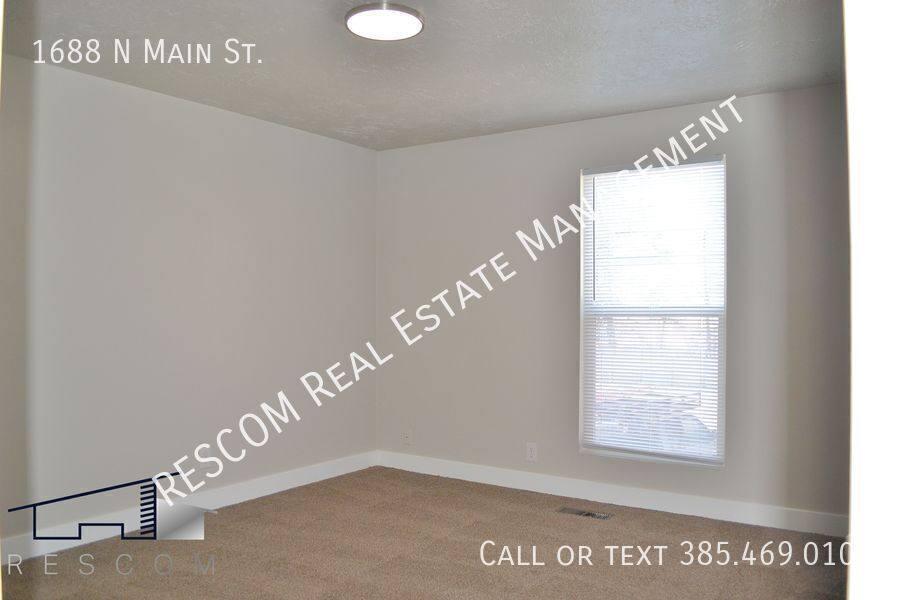 Apartment for rent at 1688 N Main St, Centerville, UT 84014
