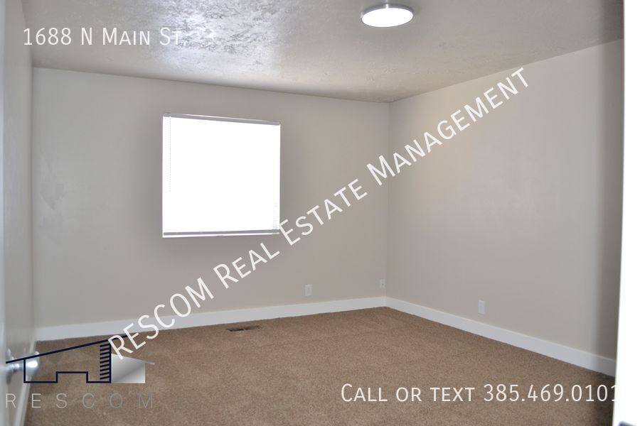 Apartment for rent at 1688 N Main St, Centerville, UT 84014