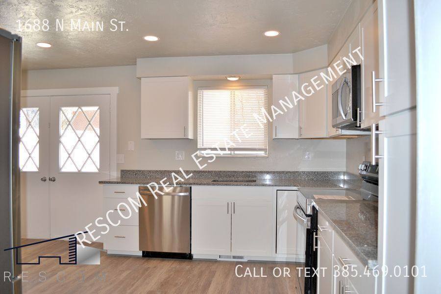 Apartment for rent at 1688 N Main St, Centerville, UT 84014