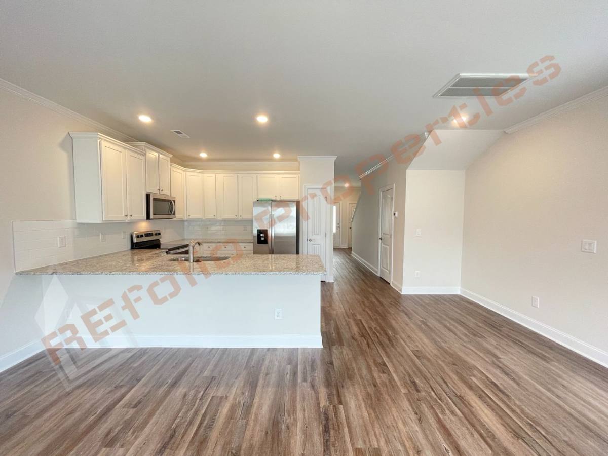 Townhouse for rent at 6911 Outfall Point Lane, Raleigh, NC 27616
