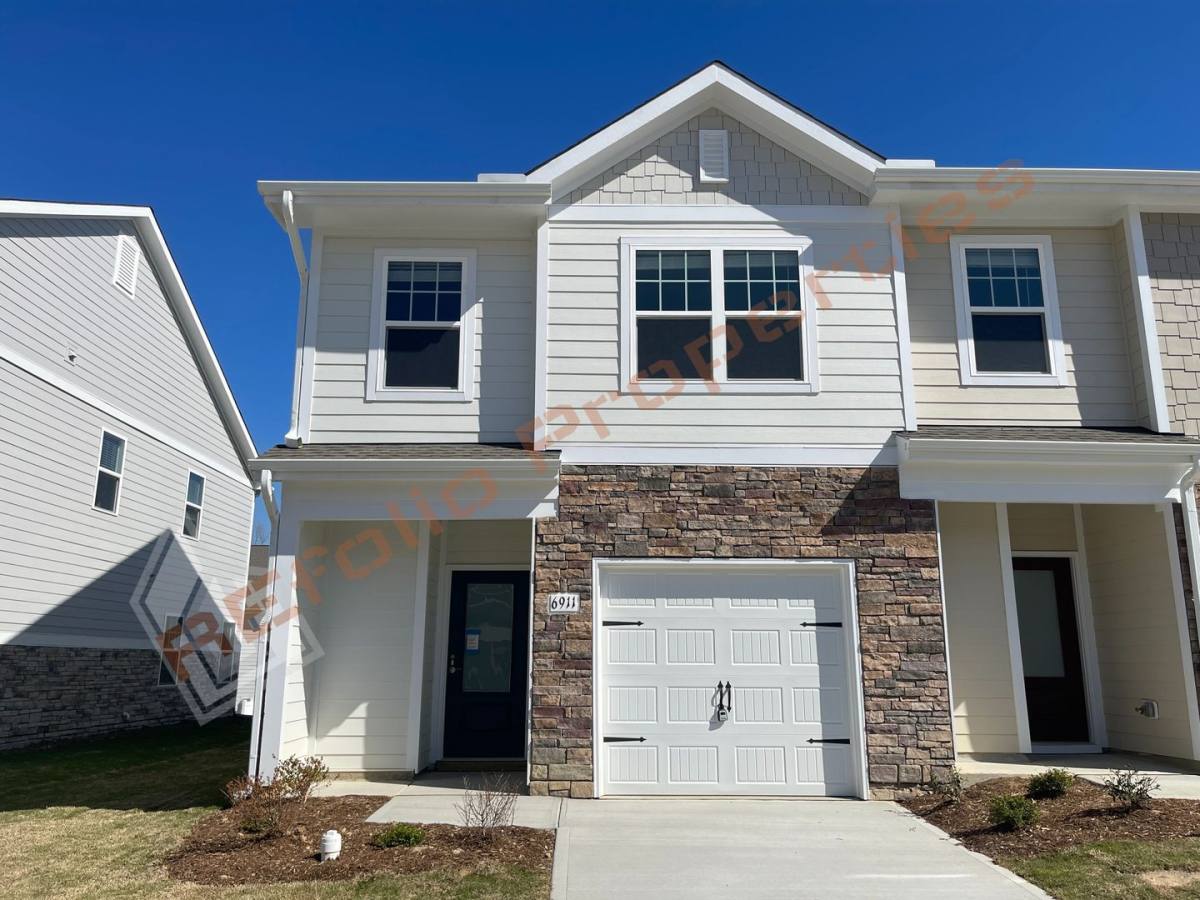 Townhouse for rent at 6911 Outfall Point Lane, Raleigh, NC 27616