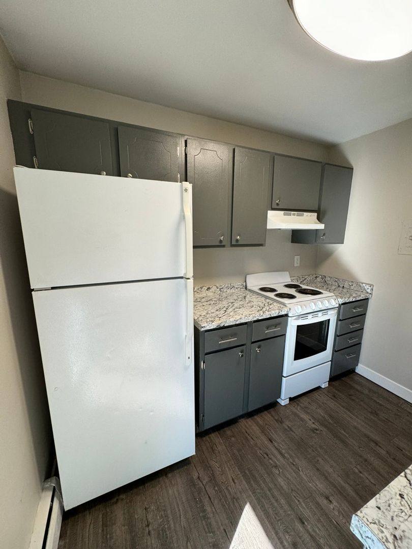 Apartment for rent at 3211 E Fountain Blvd #201-A, Colorado Springs, CO 80910