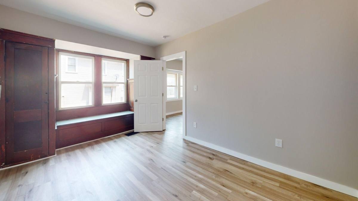 Apartment for rent at 134 N Arlington St, Akron, OH 44305