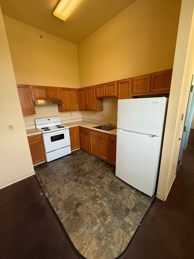 Apartment for rent at 1001 Pennington Rd, Trenton, NJ 08618