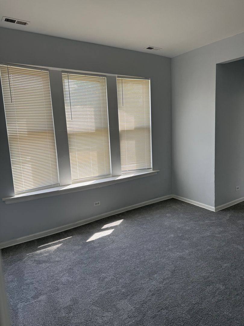 Apartment for rent at 1614-1622 W 66th St, Chicago, IL 60636