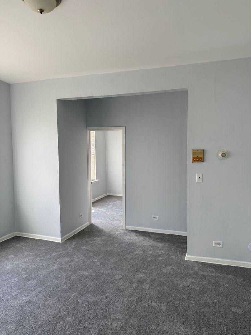 Apartment for rent at 1614-1622 W 66th St, Chicago, IL 60636