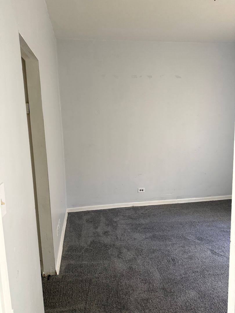 Apartment for rent at 1614-1622 W 66th St, Chicago, IL 60636