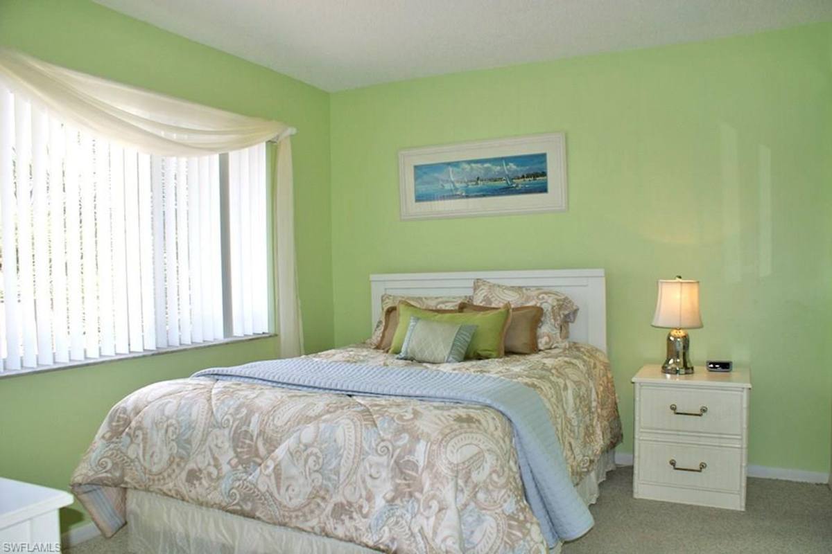 Condo for rent at 135 Palm Dr, Naples, FL 34112
