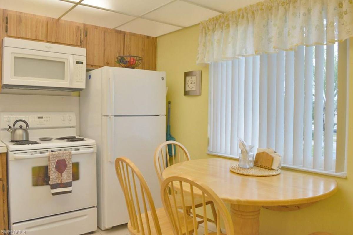 Condo for rent at 135 Palm Dr, Naples, FL 34112