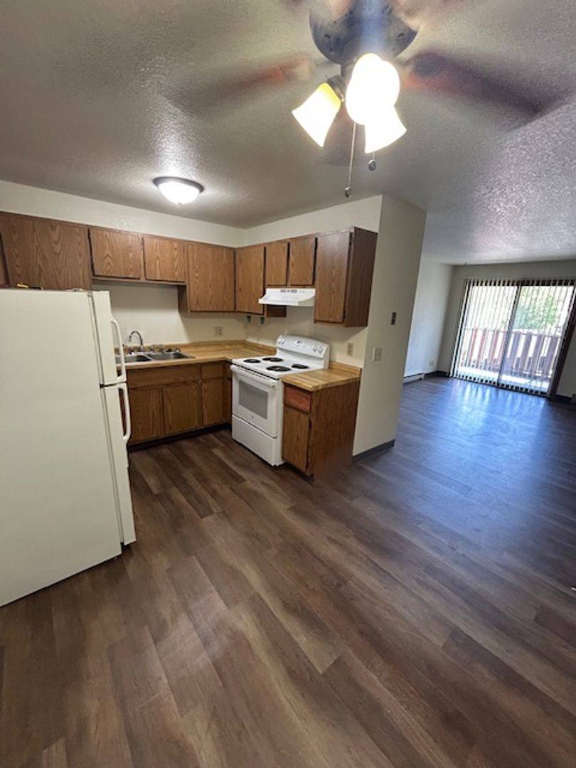 Apartment for rent at 217 W 12th St, Kaukauna, WI 54130