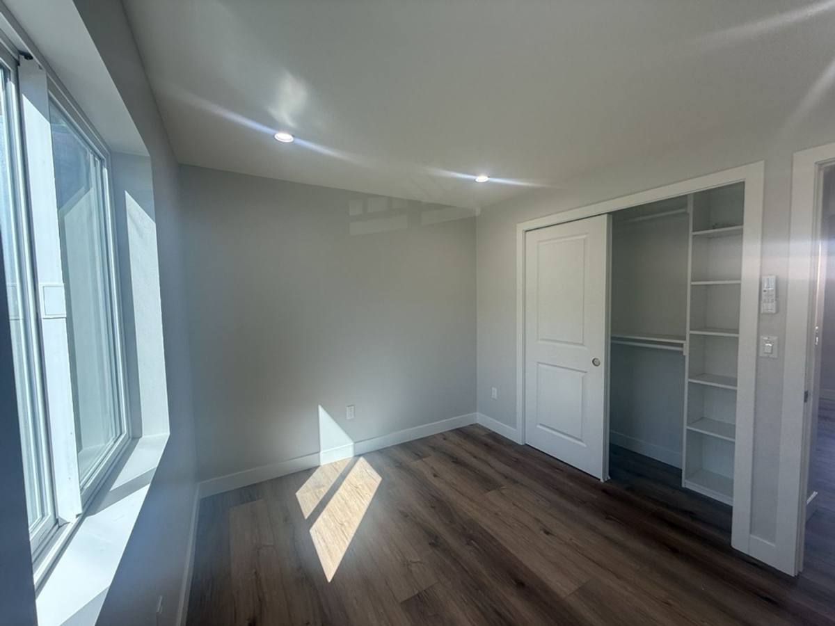 Apartment for rent at 10640-46 Victory Blvd, North Hollywood, CA 91606