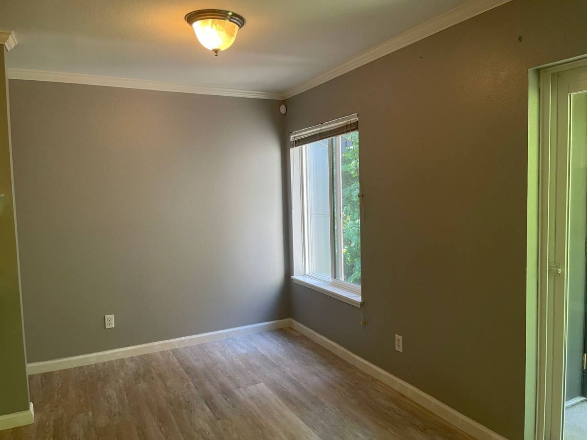 Condo for rent at 31500 33rd Place SW, Federal Way, WA 98023