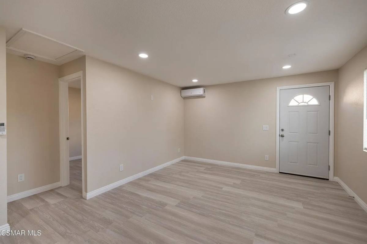 Townhouse for rent at 2345 Bryson Place, Simi Valley, CA 93065