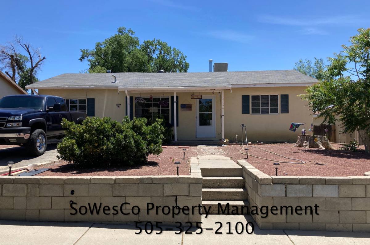 House for rent at 107 E Tycksen, Farmington, NM 87401