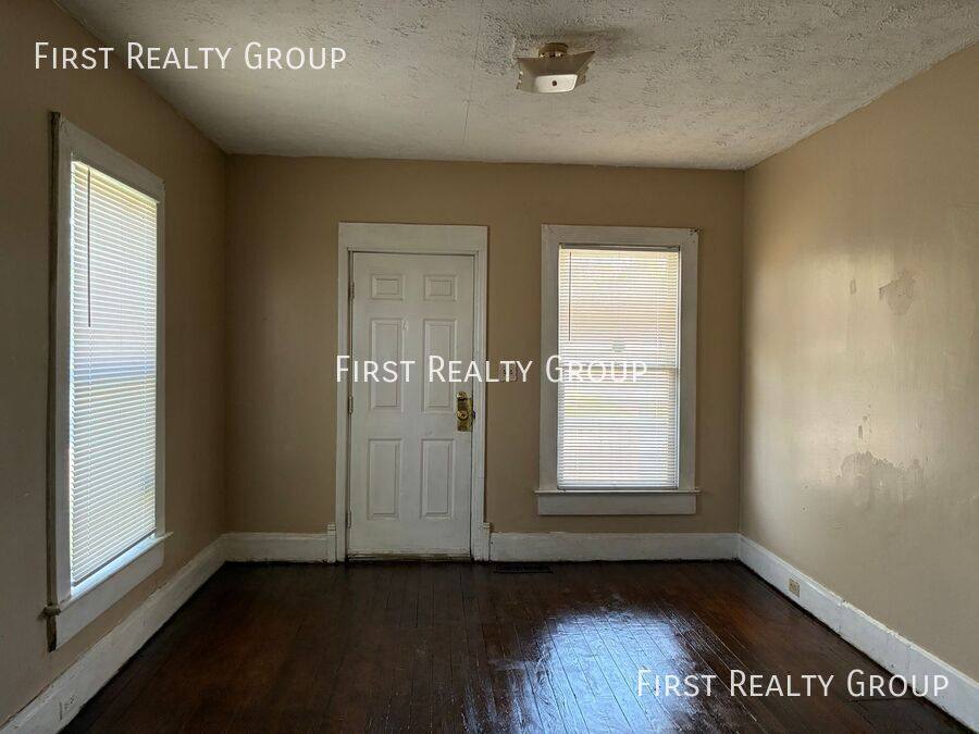 House for rent at 451 Hunter Ave, Dayton, OH 45404