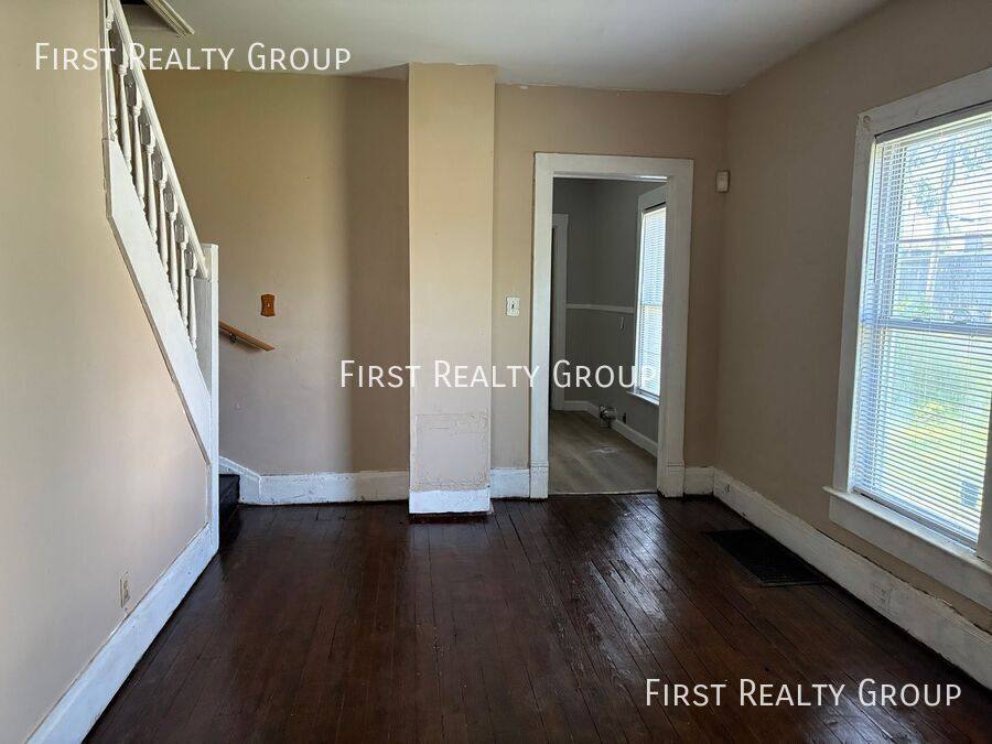 House for rent at 451 Hunter Ave, Dayton, OH 45404