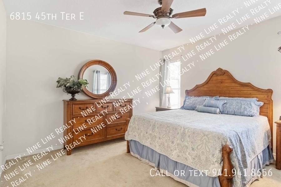 House for rent at 6815 45th Terrace E, Bradenton, FL 34203