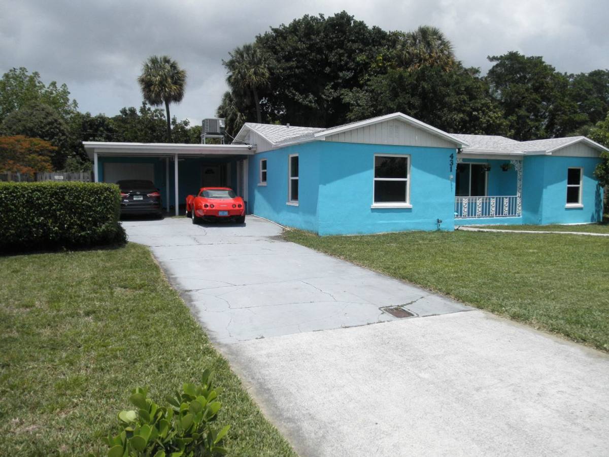 House for rent at 431 Virginia Dr, Lake Worth, FL 33461