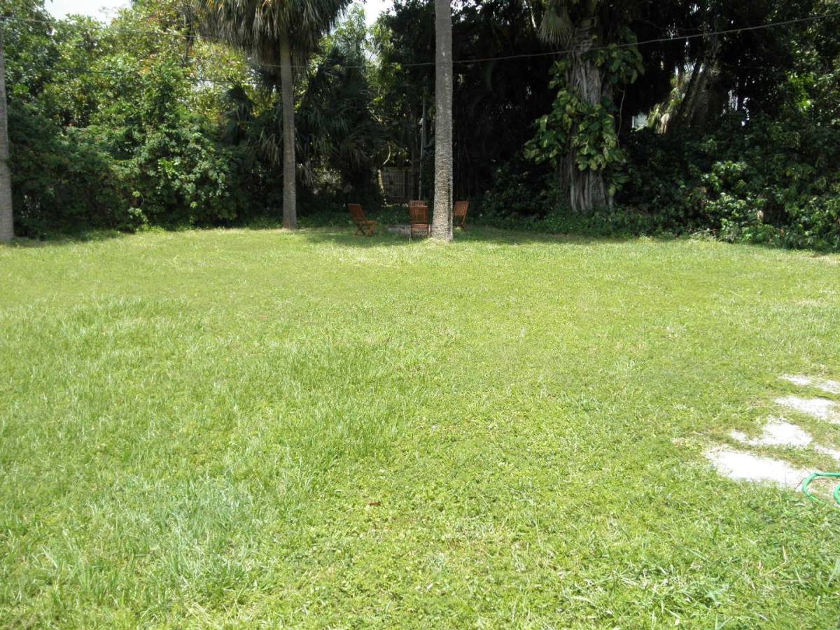 House for rent at 431 Virginia Dr, Lake Worth, FL 33461