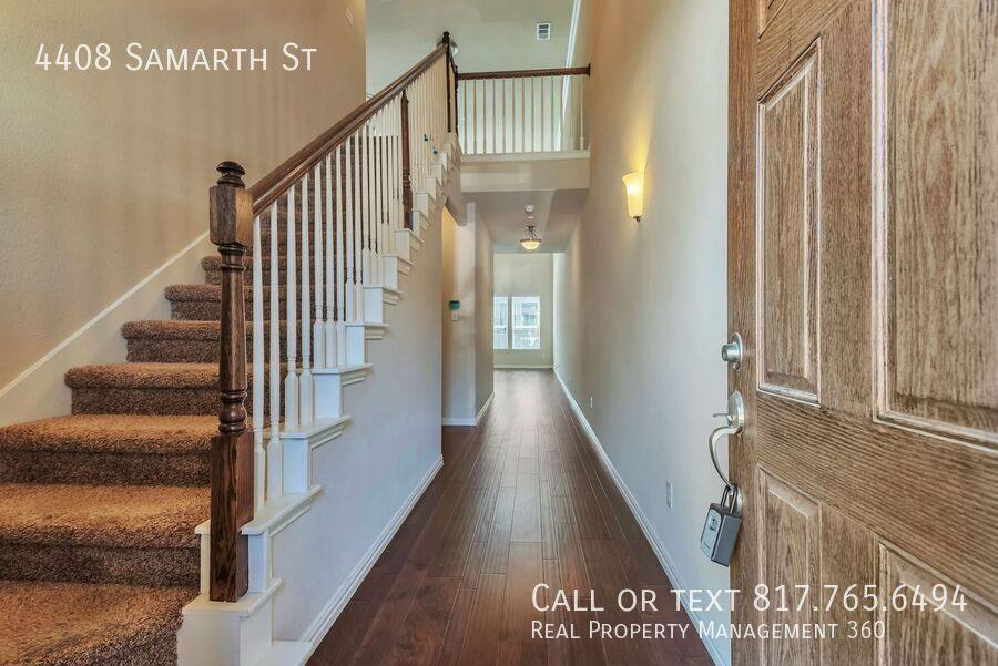 Townhouse for rent at 4408 Samarth St, Irving, TX 75061