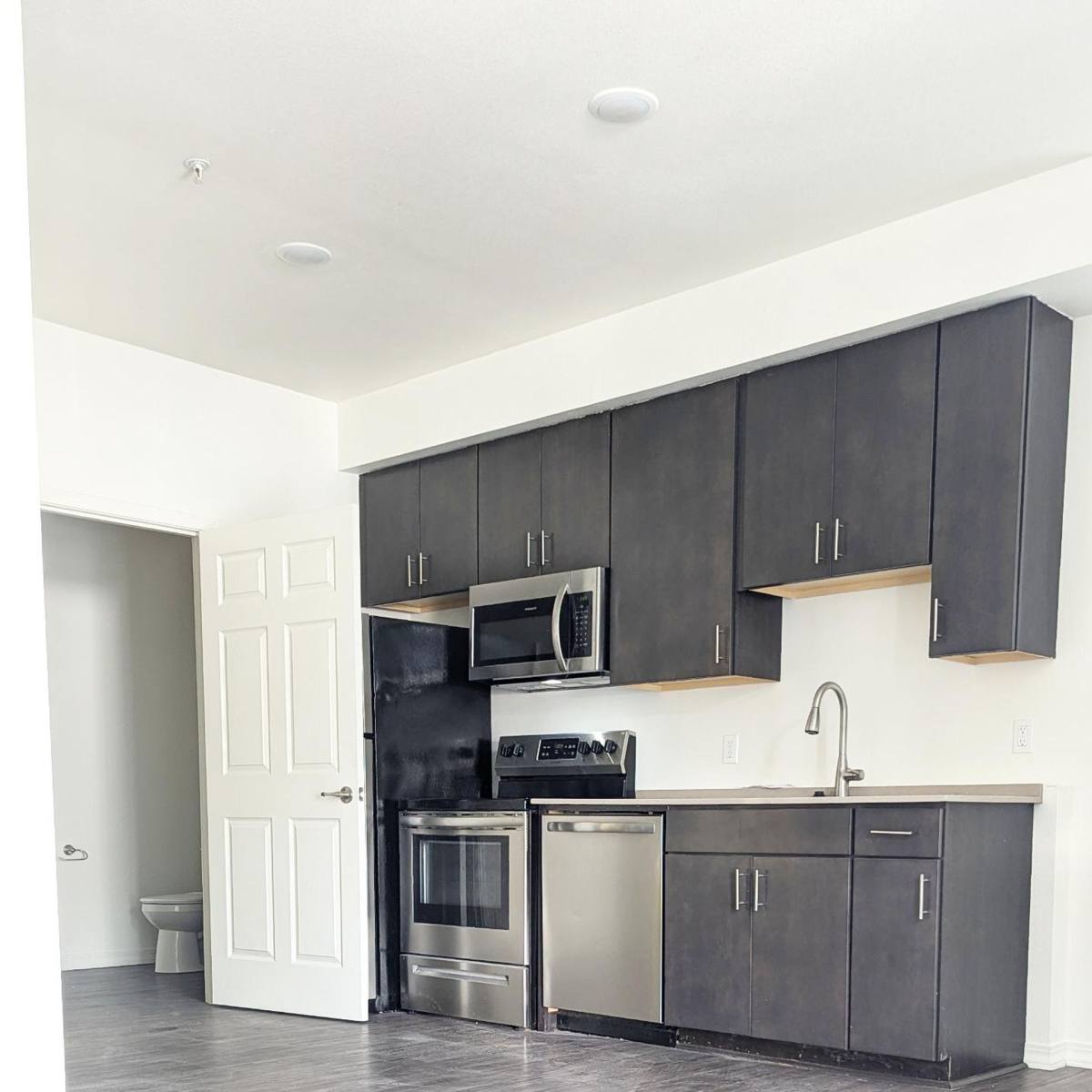 Apartment for rent at 6006 SE 53rd Ave, Portland, OR 97206
