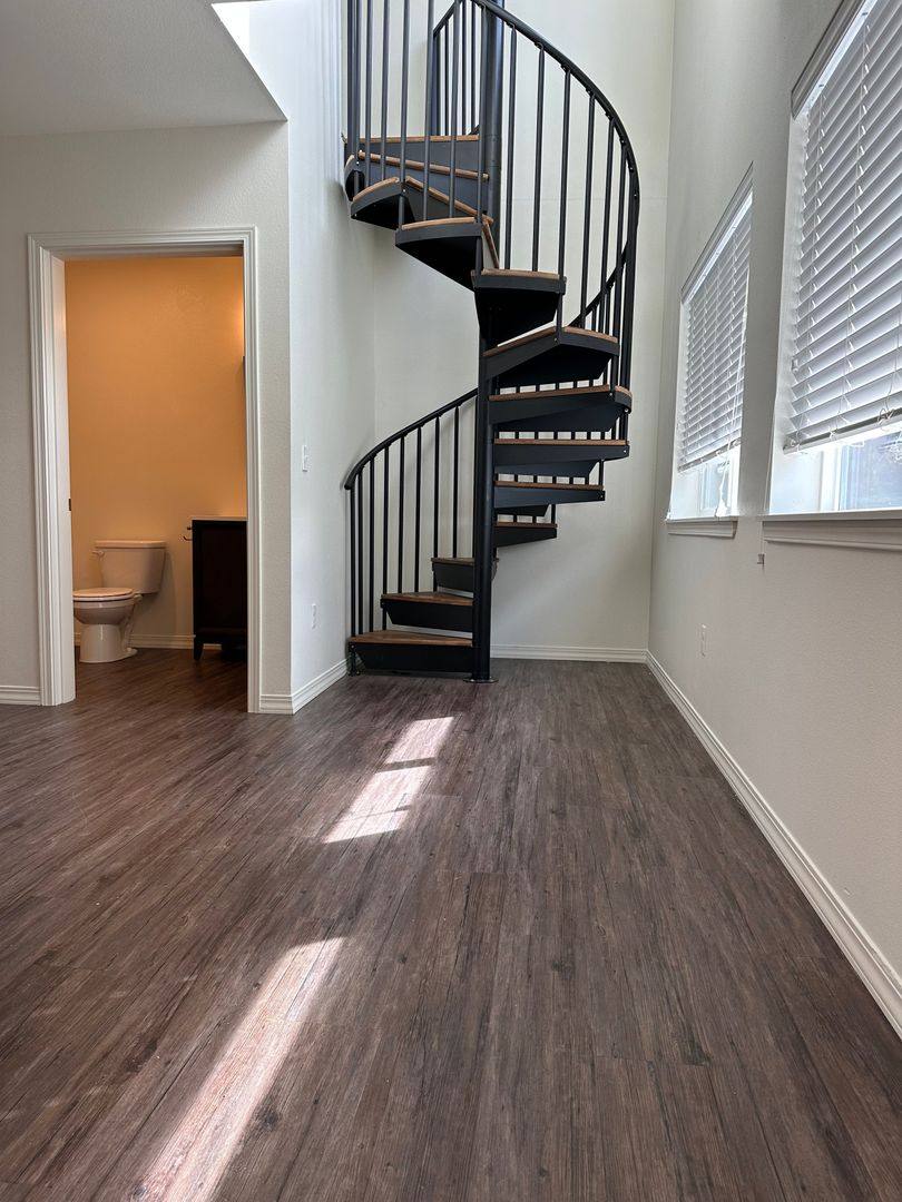 Apartment for rent at 6006 SE 53rd Ave, Portland, OR 97206