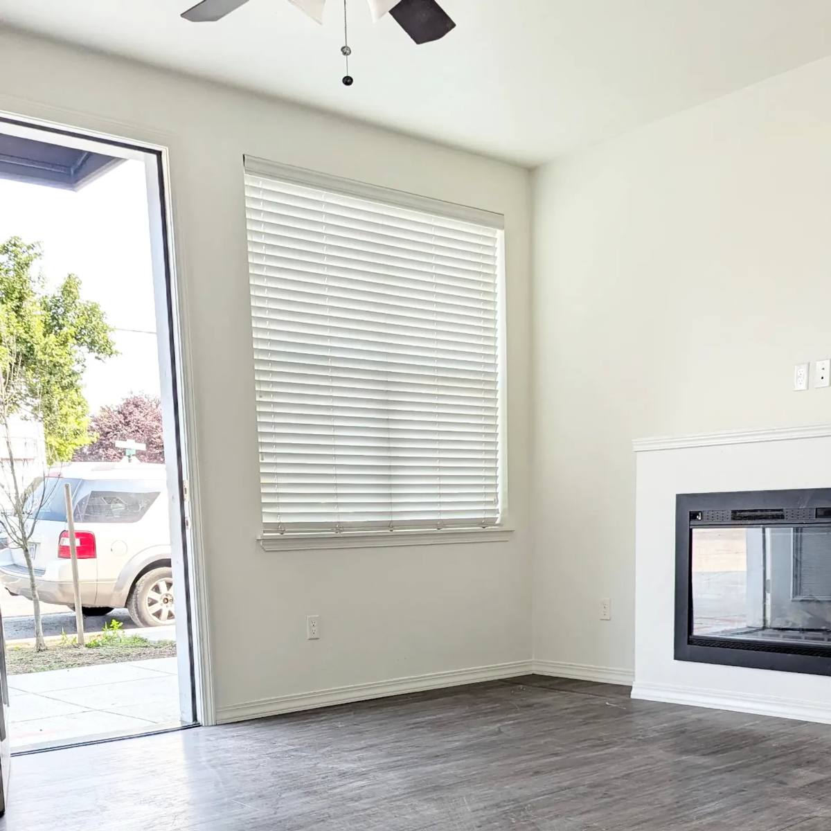 Apartment for rent at 6006 SE 53rd Ave, Portland, OR 97206