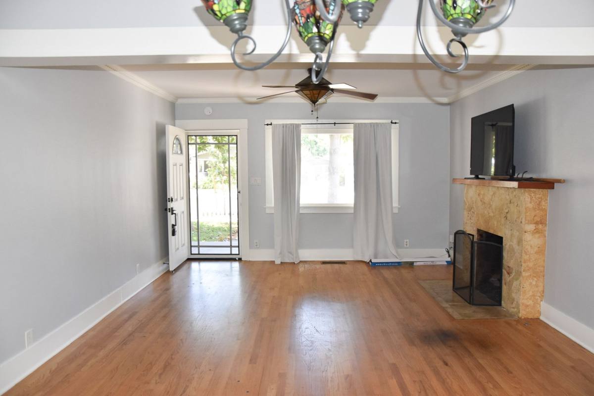 Apartment for rent at 166 N Cambridge, Orange, CA 92866