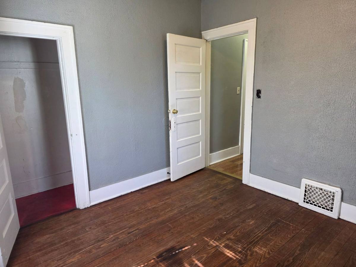 House for rent at 1308 Princeton Blvd, Elkhart, IN 46516
