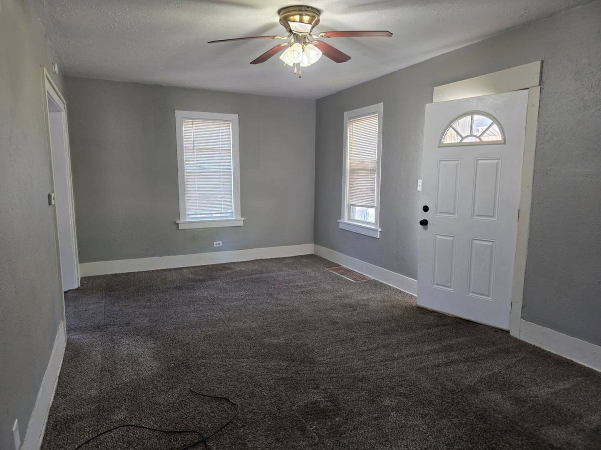 House for rent at 1308 Princeton Blvd, Elkhart, IN 46516