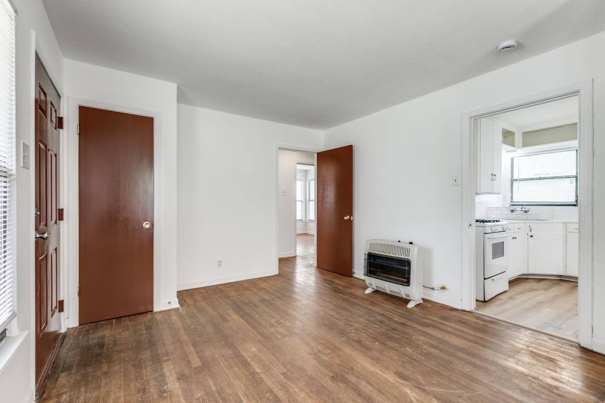 House for rent at 142 Helena St, San Antonio, TX 78204