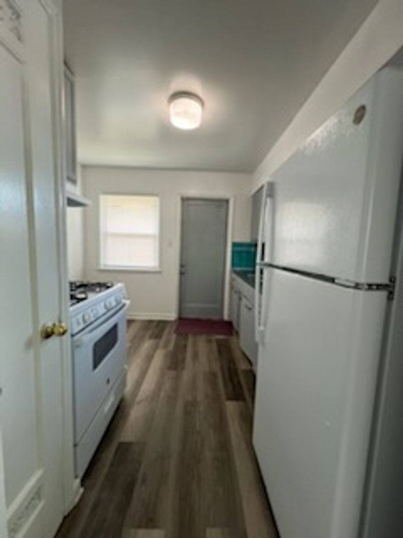 Apartment for rent at 2132-2136 E Peralta Way, Fresno, CA 93703