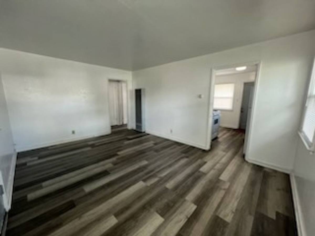 Apartment for rent at 2132-2136 E Peralta Way, Fresno, CA 93703